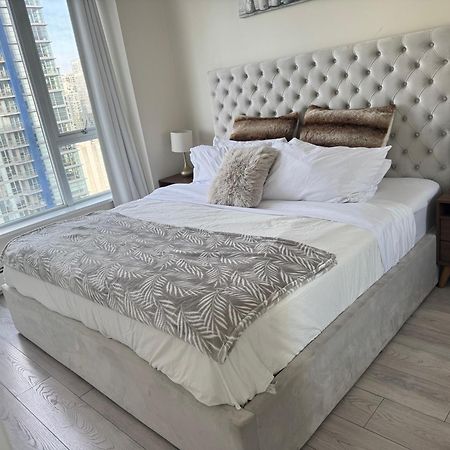 Beautiful Bright Modern Condo With Water View And Ac In Dt Vancouver 2Br,3Bd,2Bt Sleeps 6 Guests Free Parking Netflix Included エクステリア 写真